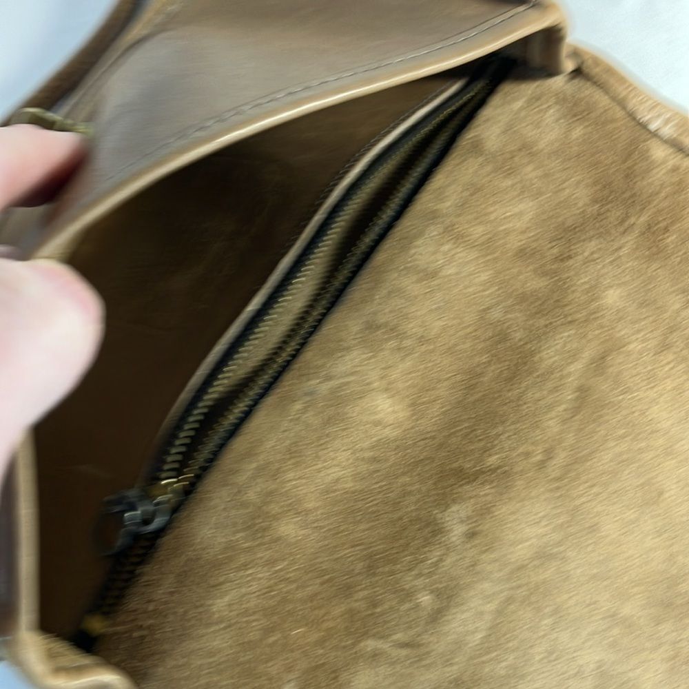 Vintage 1970’s Coach Leather Shoulder Bag Made in New York City - Picture 4 of 12